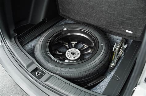 The gas-only versions of the <b>2023</b> <b>CR-V</b> will the streets this summer, with the <b>hybrid</b> versions showing up later in 2022. . 2023 crv hybrid spare tire